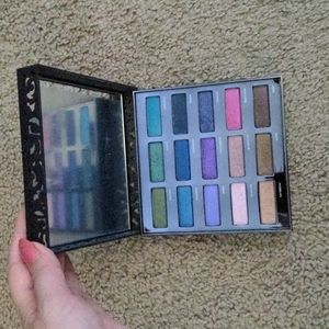 Urban Decay "Urban Spectrum" eye palette